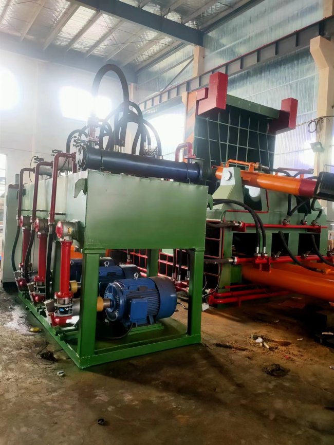 金属液压打包机